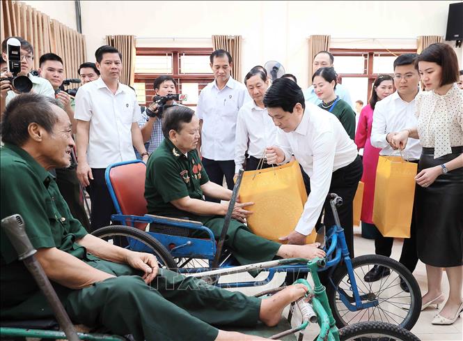 Chủ tịch nước Lương Cường: Chính sách ưu đãi người có công là nhiệm vụ thường xuyên, lâu dài -0