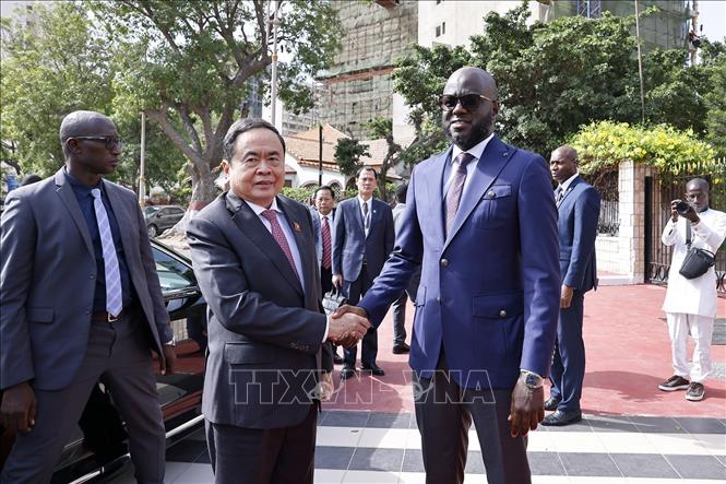 Lễ đón trọng thể Chủ tịch Quốc hội Trần Thanh Mẫn thăm chính thức Senegal -0