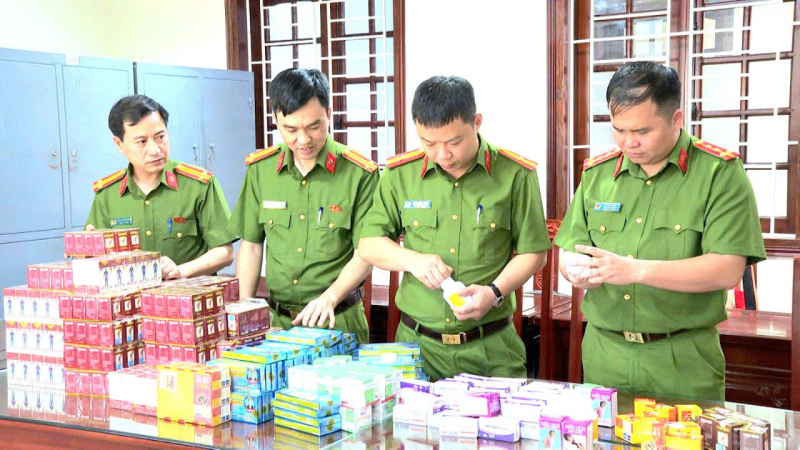Thiếu tá Tống Đình Xuân – Người đi tìm sự thật sau những “lá bùa sức khỏe” -0