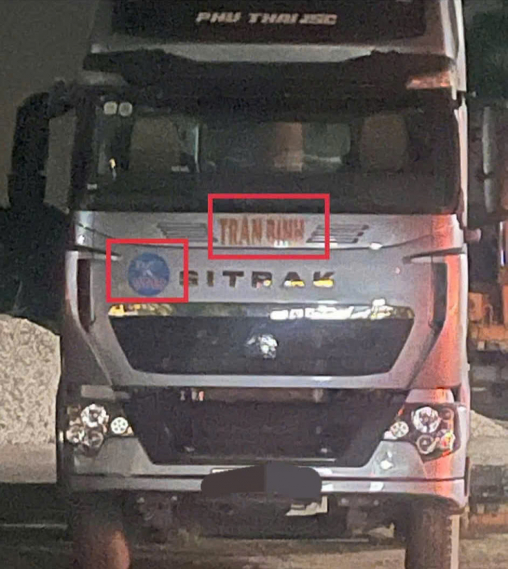 Nhiều chủ xe ô tô bị đối tượng lừa đảo thu tiền “bao luật” khi tham giao thông -0