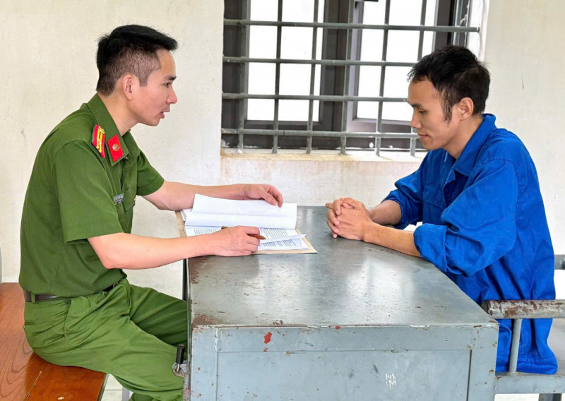 Nhiều chủ xe ô tô bị đối tượng lừa đảo thu tiền “bao luật” khi tham giao thông -0