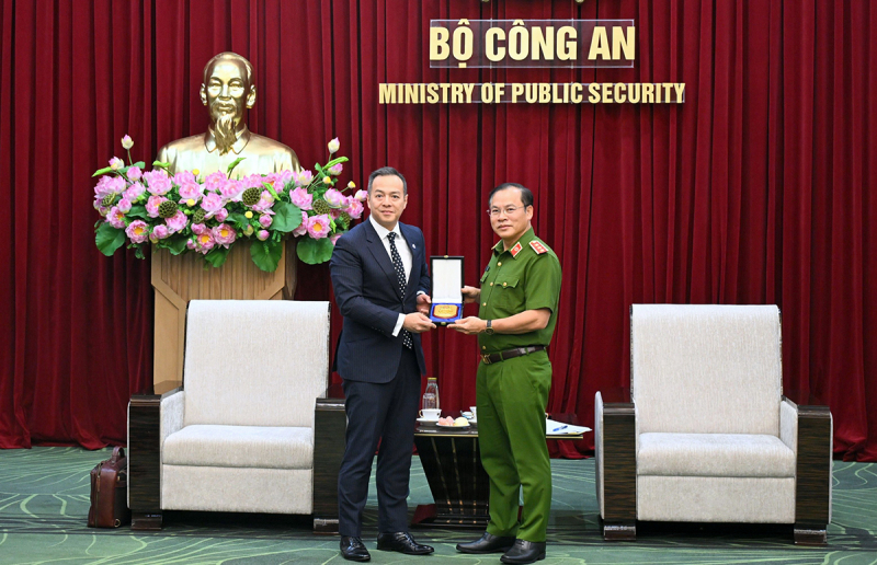 Tăng cường hợp tác với Lực lượng Cảnh sát Hong Kong (Trung Quốc) -0