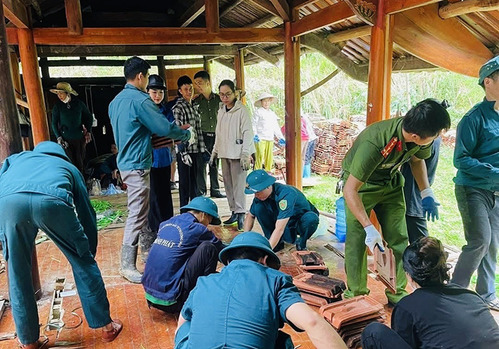 Hỗ trợ người dân di dời nhà cửa, đẩy nhanh tiến độ  đường dây 500kV -0