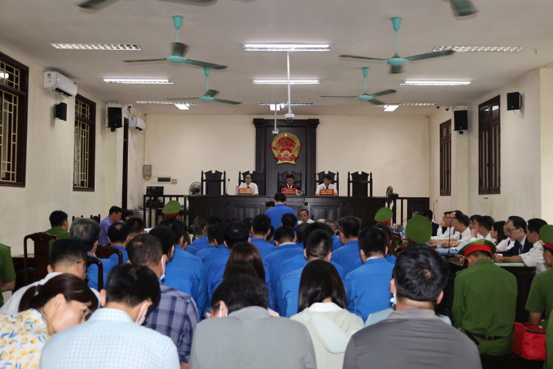 Cấp dưới của cựu Tổng Biên tập Tạp chí Môi trường và Đô thị Việt Nam dùng chiêu thức gì để cưỡng đoạt hàng tỷ đồng? -0