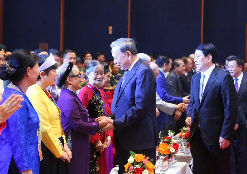 Chăm lo cho người có công là bổn phận, trách nhiệm lâu dài của cả hệ thống chính trị -0