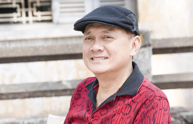 NSƯT Hữu Châu: Trĩu nặng tiếng cười -0
