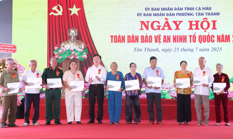 Xây dựng phong trào phải hợp lòng dân, vì lợi ích của nhân dân -0