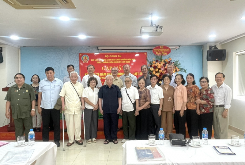 Tri ân 70 hội viên thương binh, gia đình liệt sĩ trong Ban liên lạc Công an chi viện chiến trường miền Nam -0