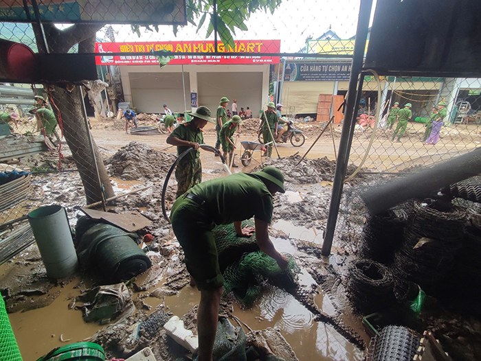 Nỗ lực tiếp cận địa bàn, hỗ trợ tối đa người dân tại các địa phương xa nhất tỉnh -0
