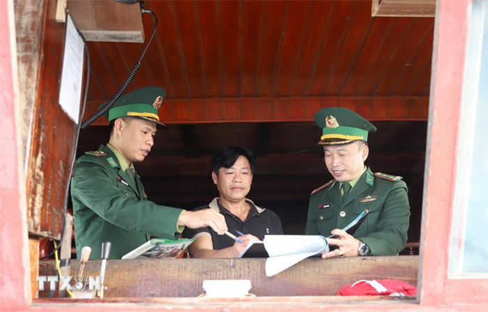 Thủ tướng cảnh báo trách nhiệm người đứng đầu nếu để tái diễn vi phạm IUU -0