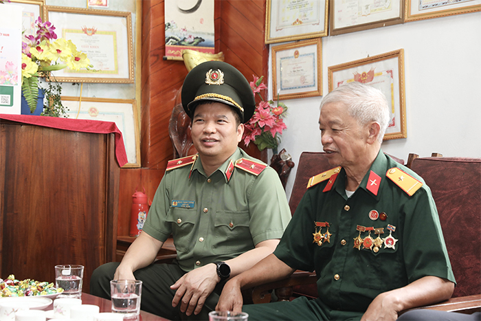 Công an các đơn vị, địa phương tri ân nhân ngày Thương binh, Liệt sĩ -0