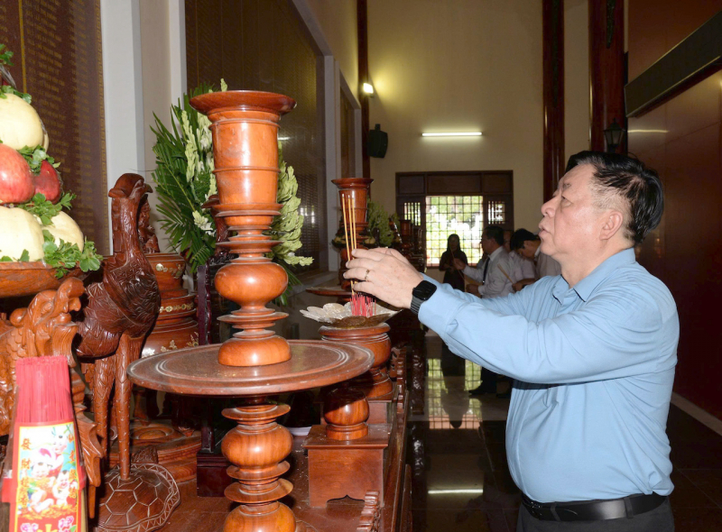 z6842543494416_5e56320cc177ea536a86911cc03b3e2e.jpg -0