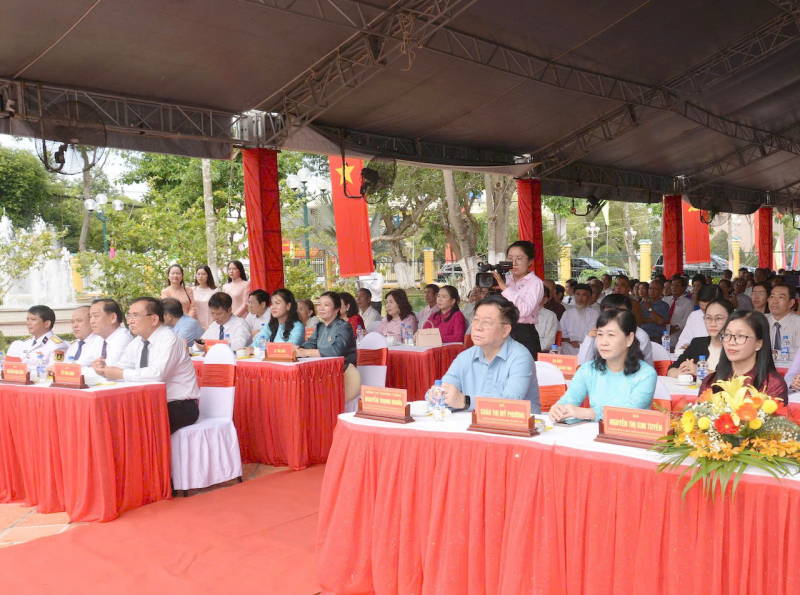 z6842543632578_2c7095d320d6170d781578cb5c601cd7.jpg -0