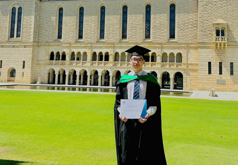 Chàng trai Hải Phòng mê cây lúa nhận học bổng tiến sĩ từ Đại học Oxford -0