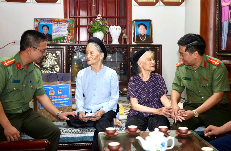  Nghĩa tình tuổi trẻ Công an Bắc Ninh tri ân Ngày Thương binh - Liệt sỹ -0