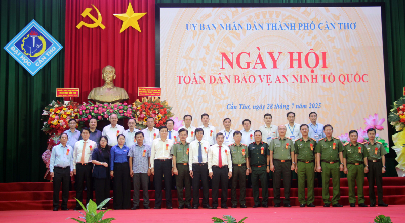 Phong trào Toàn dân bảo vệ An ninh Tổ quốc tại Cần Thơ ngày càng đi vào chiều sâu và lan toả -0