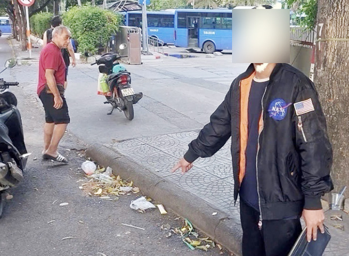 Những màn kịch báo hoang tin -0
