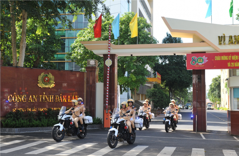 Công an Đắk Lắk ra quân bảo đảm ANTT các ngày lễ lớn  -0