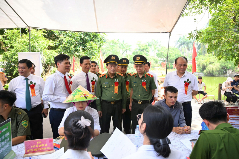 ngày hội 2.jpg -1