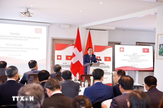 Việt Nam thúc đẩy hợp tác với Thụy Sĩ về phát triển trung tâm tài chính quốc tế -0