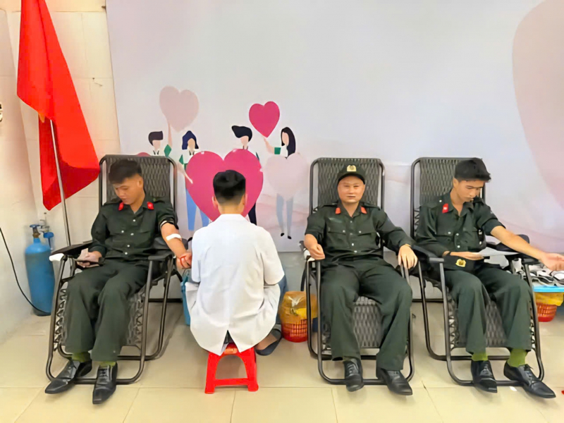 Những giọt hồng ân tình, lan toả giá trị sống vì cộng đồng -0