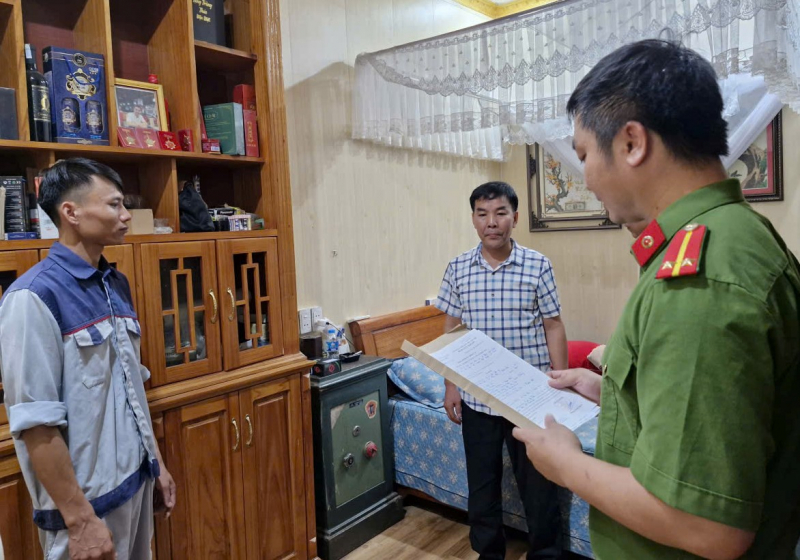 Khám xét khẩn cấp nơi ở của Lê Bật Sơn và các đối tượng liên quan -0