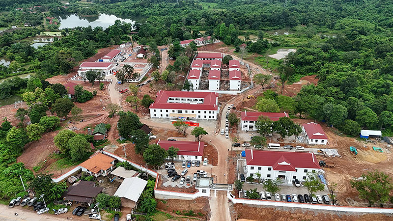 Bộ trưởng Lương Tam Quang dự lễ bàn giao Trung tâm cai nghiện ma tuý tại Lào -0