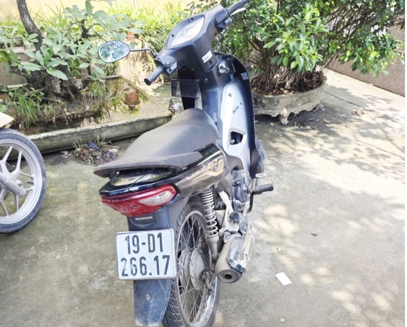 Nhóm cướp tuổi 