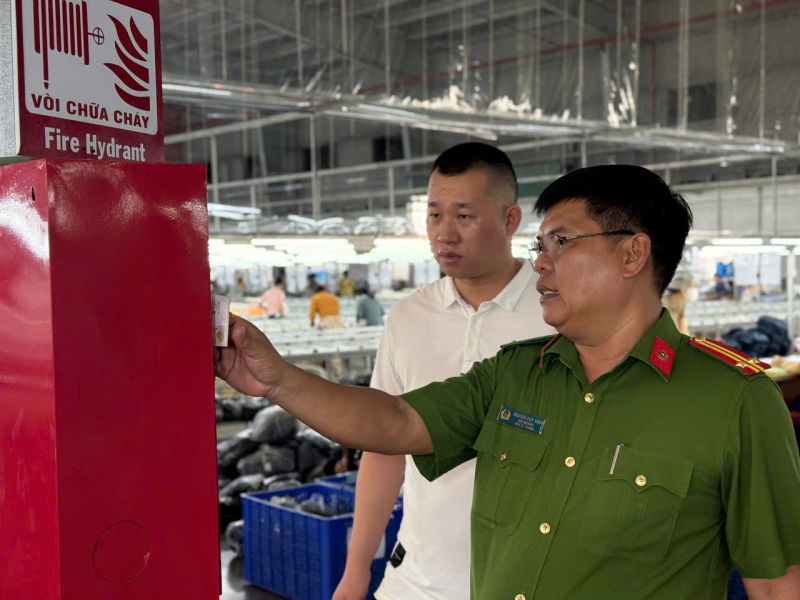 Tỉnh Tây Ninh tăng cường công tác phòng ngừa, ngăn chặn hiểm hoạ từ cháy nổ -0