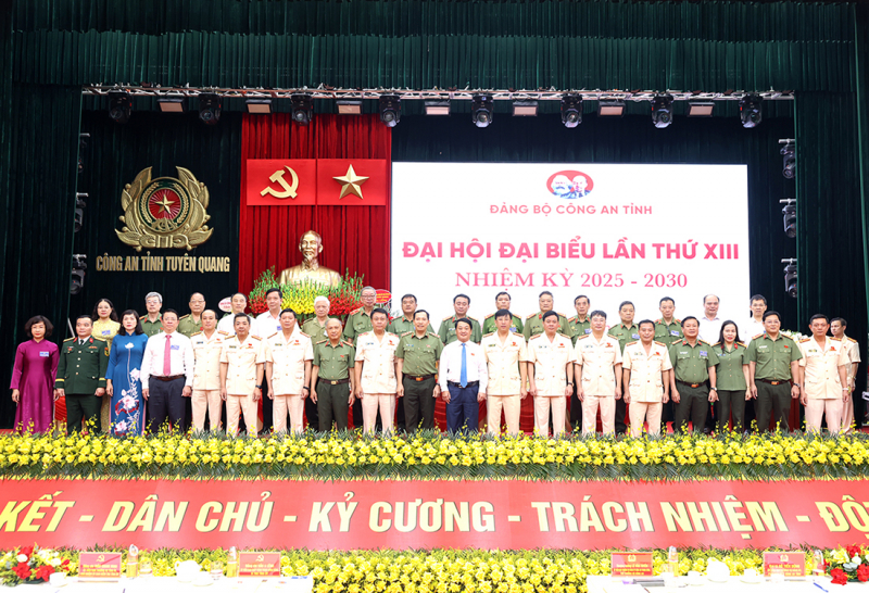 Tuyến đầu thầm lặng, điểm tựa bình yên -0