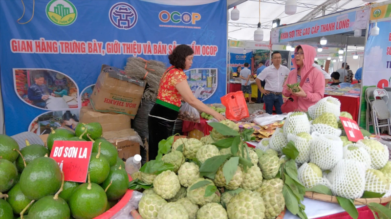 Đưa nông sản về phố qua livestream -0