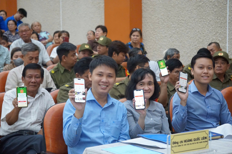 Công an TP Hồ Chí Minh lan tỏa hệ thống cảnh báo khẩn cấp “SOS An ninh trật tự” -3