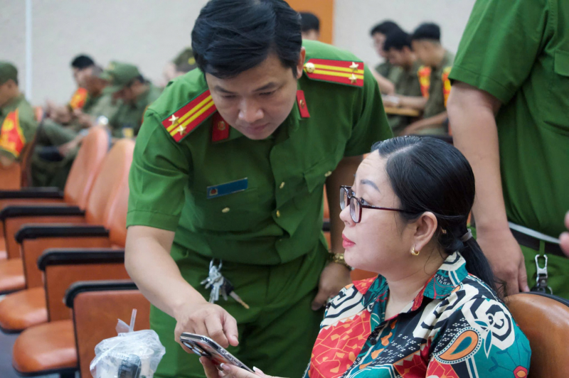 Công an TP Hồ Chí Minh lan tỏa hệ thống cảnh báo khẩn cấp “SOS An ninh trật tự” -4