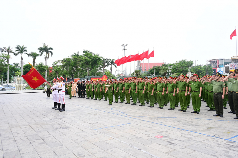 Toàn tâm, toàn ý triển khai đồng bộ, đánh nhanh, đánh mạnh, đánh trúng và triệt tận gốc các loại tội phạm -0