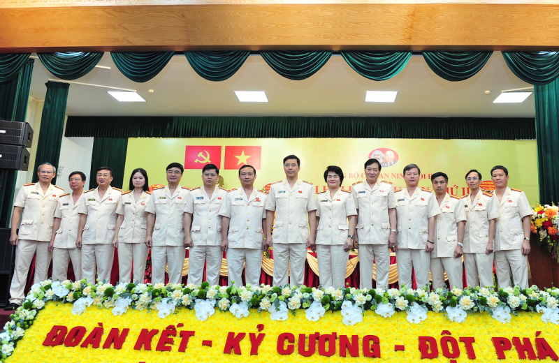 Tạo chuyển biến mạnh mẽ trong thực hiện các mặt công tác của hệ lực lượng an ninh nội địa -0