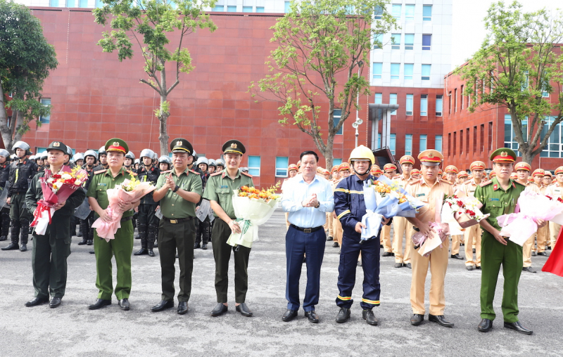 Công an tỉnh Hưng Yên ra quân thực hiện Cao điểm tấn công trấn áp, tội phạm -0