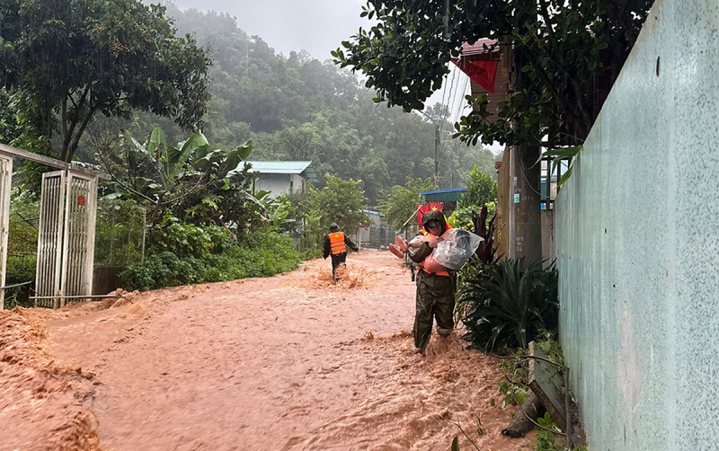 Tập trung ứng phó mưa lũ, sạt lở, lũ quét tại các tỉnh miền núi, trung du Bắc Bộ -0