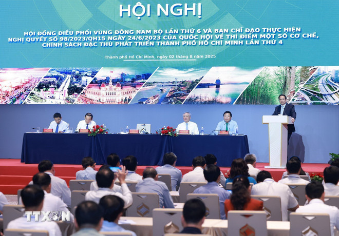 Thủ tướng: TP Hồ Chí Minh phát huy cơ chế đặc thù hiệu quả hơn với 