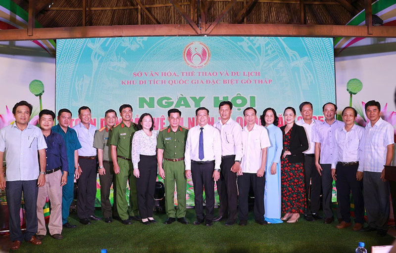 Lan tỏa phong trào, ngày hội vì an ninh Tổ quốc ở Đồng Tháp -0