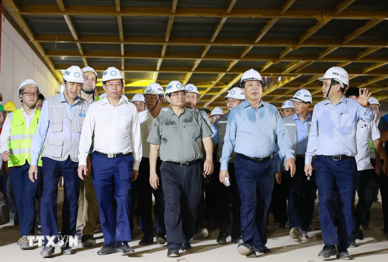 Thủ tướng: Sân bay Long Thành phải đón chuyến bay đầu tiên vào cuối năm 2025 -0