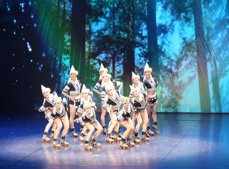 Sắc màu văn hoá Trung Hoa rực rỡ trên sân khấu Nhà hát Hồ Gươm -2