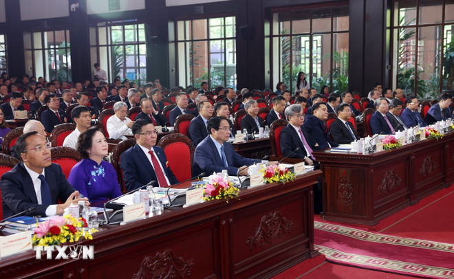 Thủ tướng Phạm Minh Chính: Petrovietnam phấn đấu lọt Top 5 doanh nghiệp khu vực -0