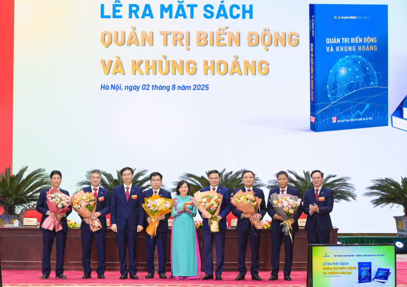 Quản trị biến động: Từ kinh nghiệm sống động đến lý luận nền tảng -0