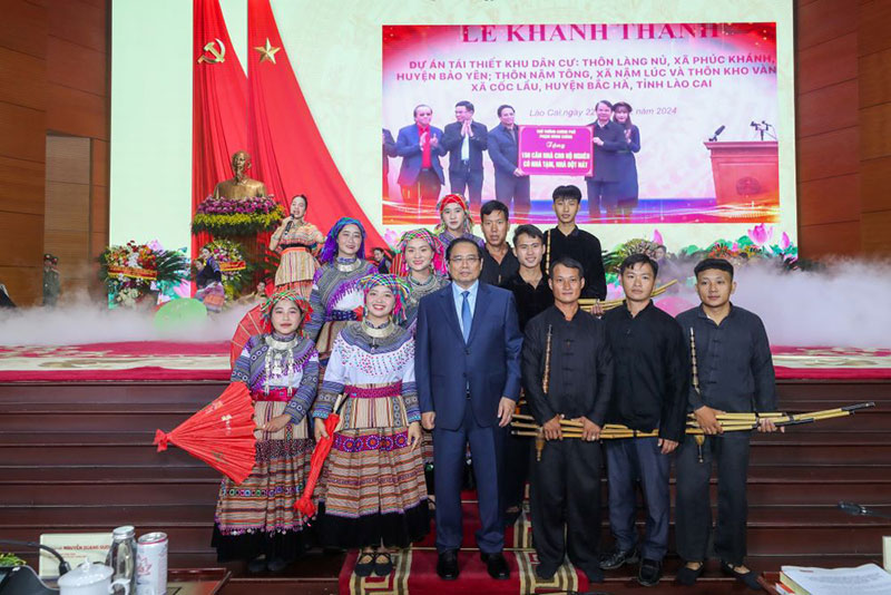 Đại hội Đảng bộ Tập đoàn Công nghiệp - Năng lượng Quốc gia Việt Nam lần thứ IV, nhiệm kỳ 2025 - 2030 thành công rực rỡ -0