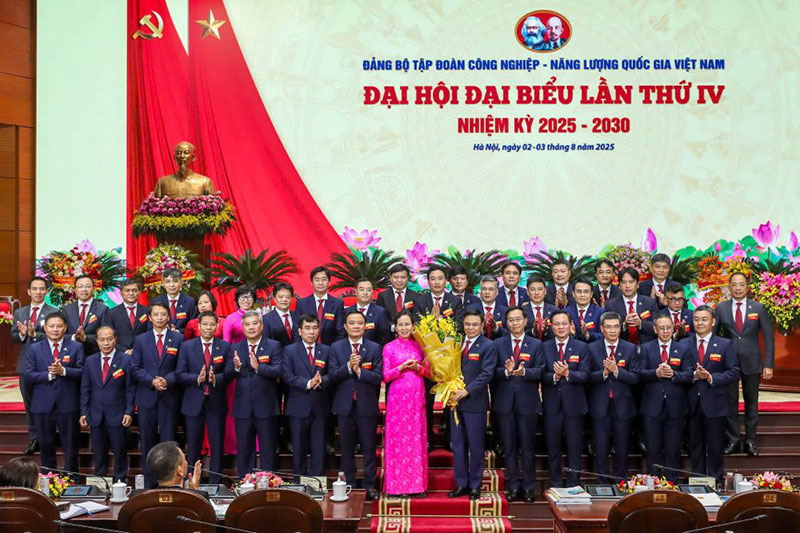 Đại hội Đảng bộ Tập đoàn Công nghiệp - Năng lượng Quốc gia Việt Nam lần thứ IV, nhiệm kỳ 2025 - 2030 thành công rực rỡ -0