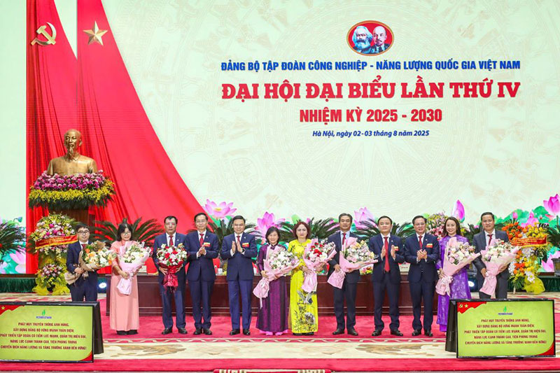 Đại hội Đảng bộ Tập đoàn Công nghiệp - Năng lượng Quốc gia Việt Nam lần thứ IV, nhiệm kỳ 2025 - 2030 thành công rực rỡ -0