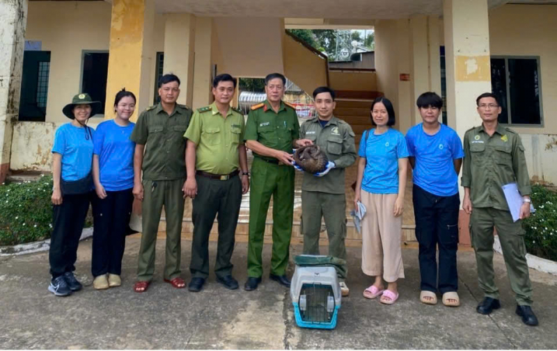 Công an xã Lộc Hưng kịp thời cứu hộ Tê tê Java quý hiếm -0