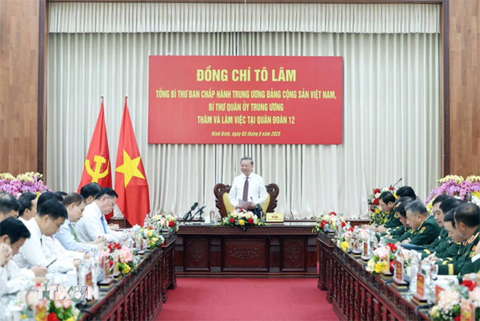 Xây dựng Quân đoàn 12 thực sự là 'quả đấm thép' trong giai đoạn mới