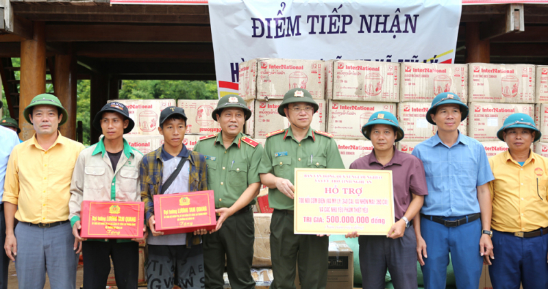 Bộ Công an khảo sát, xây dựng trường học và 450 căn nhà tại Nghệ An -0