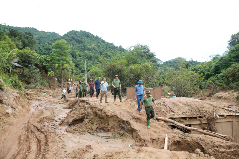 Bộ Công an khảo sát, xây dựng trường học và 450 căn nhà tại Nghệ An -0